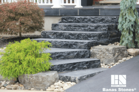 Banas- Chiseled Limestone Step, Kota Black