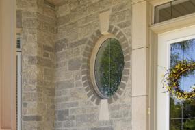 Oval window with 2 keystones