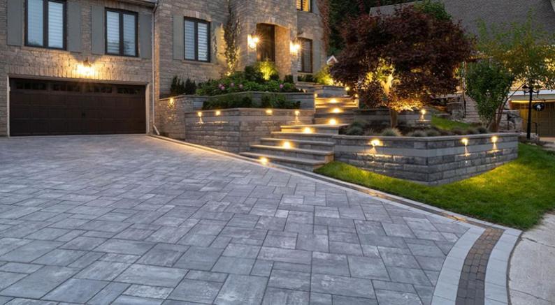 interlocking pavers on driveway